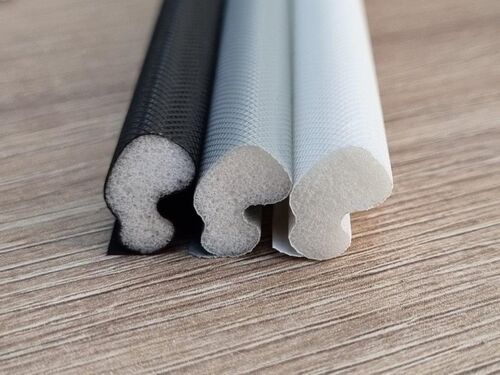 Уплотнитель Пенополиуретановый SQL9646 Черный 400м (1)