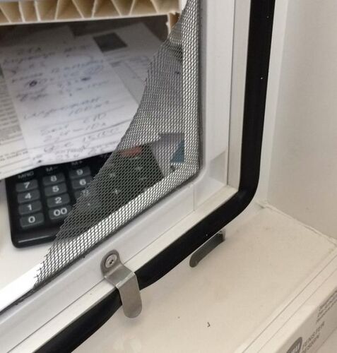 Кронштейн поворотный нерж. сталь к профилю "Крыло" #1